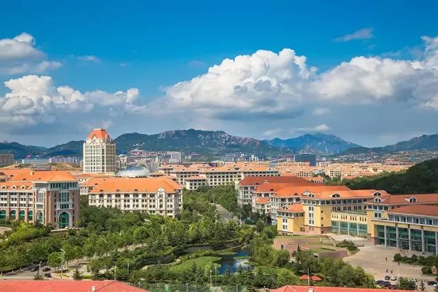 Top 12 trường đại học có khuôn viên đẹp nhất Trung Quốc
